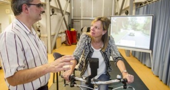 Slimme fiets trilt bij gevaar