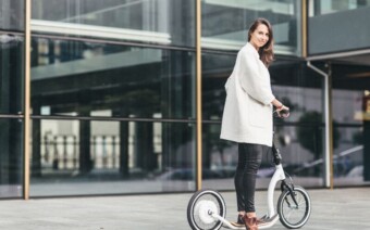 FlyKly introduceert allereerste opvouwbare elektrische step