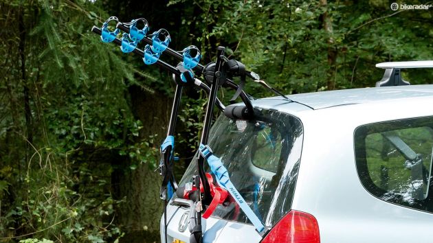 doel Kinematica mini Getest: B'Twin 300 fietsendrager - FietsActief.nl