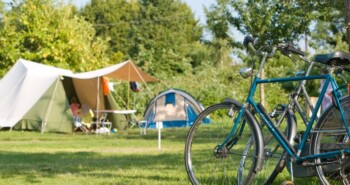 Da’s handig: fiets-kampeervakantie zonder koken