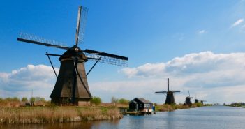 Maasfietsroute Nederland, nu toegevoegd aan vernieuwde gids Maasfietsroute Nederland