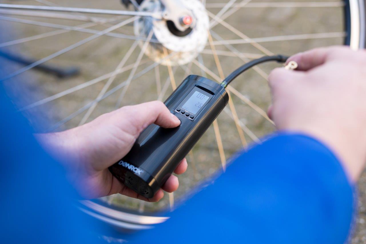 Dijk gemeenschap puzzel Winnen: 3x hightech elektrische fietspomp