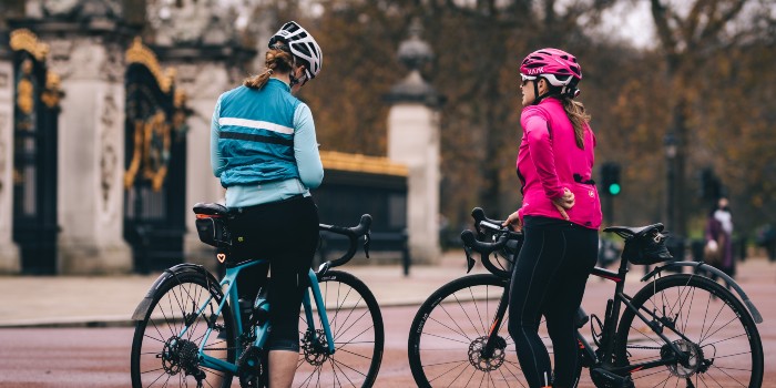 Fietsbroek met zeem let je op - FietsActief.nl