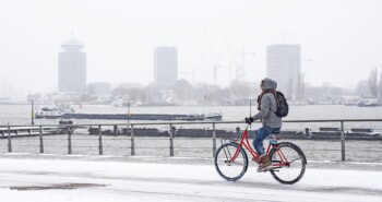 Route Amsterdam – Dolweg gelukkig in de sneeuw