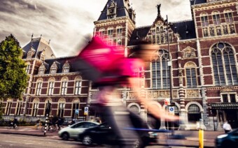Heikel punt: Flitskoeriers op de fiets