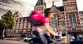 Heikel punt: Flitskoeriers op de fiets