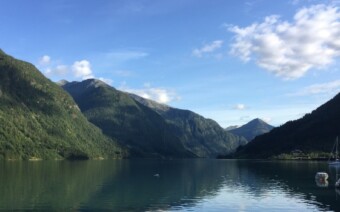 Spectaculaire fietsreis: Het koninkrijk van fjorden en gletsjers