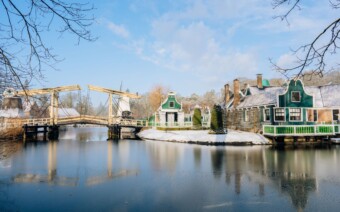 Knus! Fiets deze winter langs het Nederlands Openluchtmuseum
